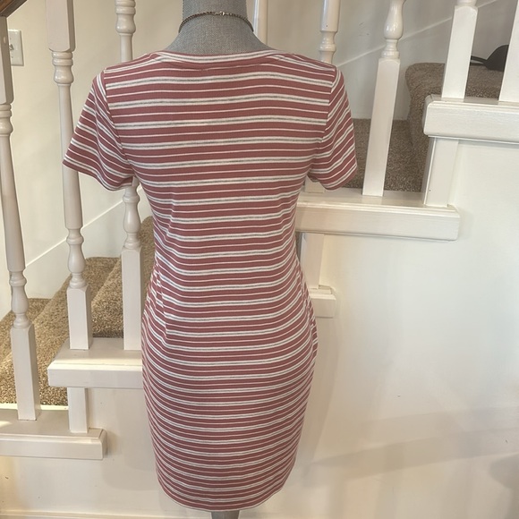 Nwt pink rose tshirt dress - Picture 4 of 5